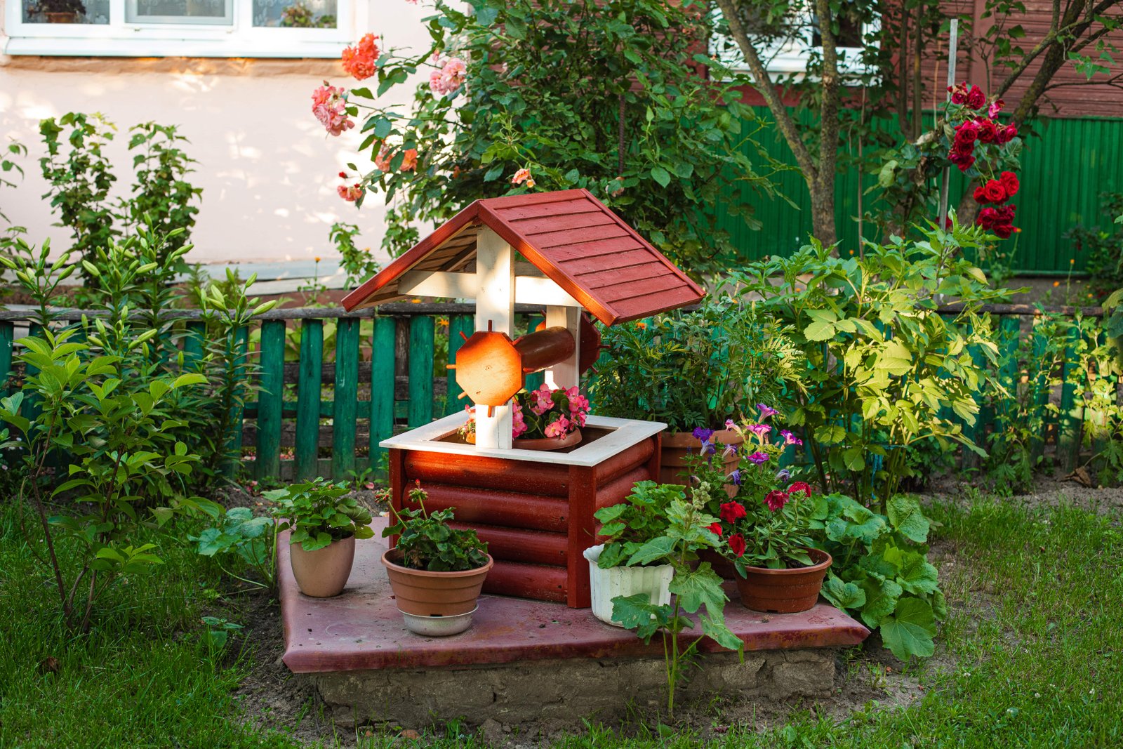 Casa si gradina